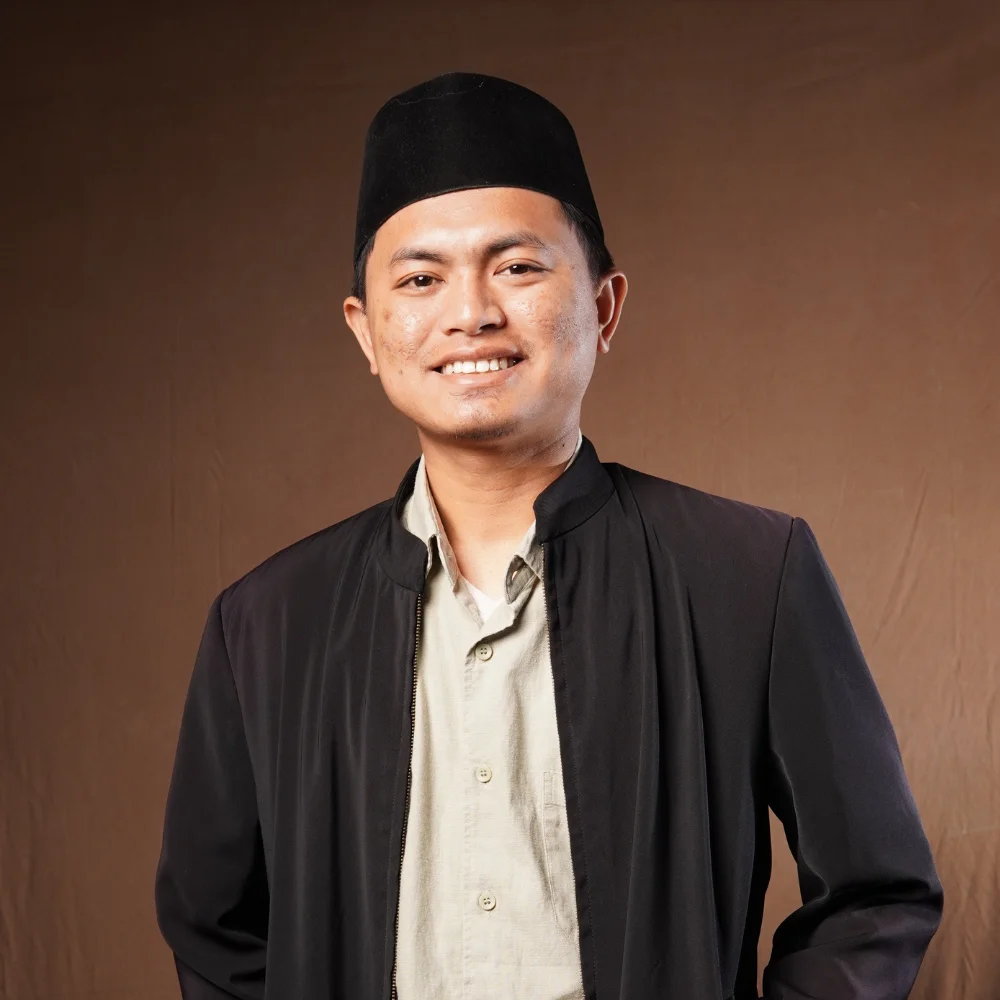 Amir Muzaki, S.Pd.