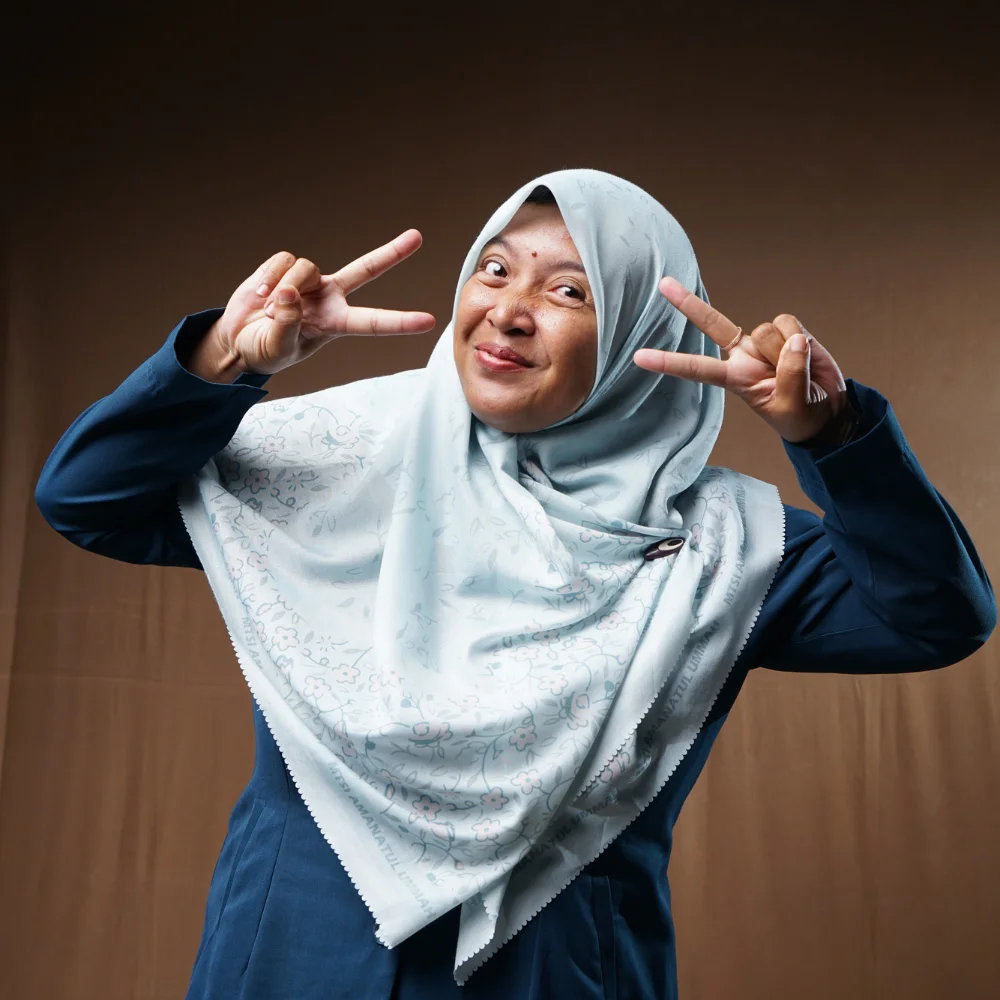 Yaya Yunia, S.Pd. Gr.